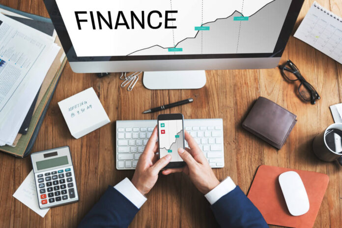 5 Solutions To Help With Managing Your Business Finances