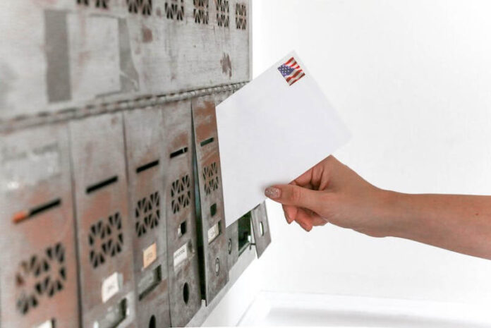 How to Easily Rent a Mailbox for Your Business Needs