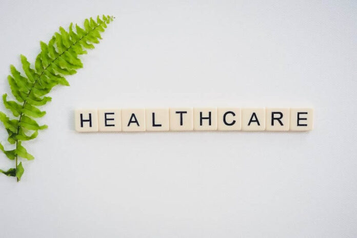 7 Key Qualities Every Healthcare Leader Should Possess